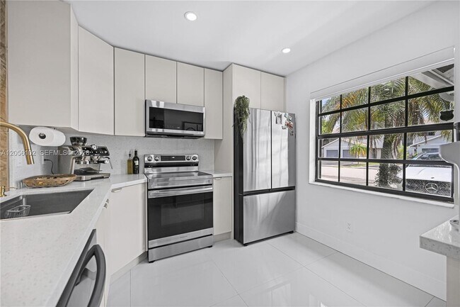 Foto del edificio - 10372 NW 3rd St