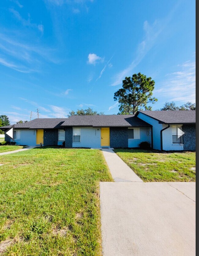 Building Photo - 12397 Antonio Cir