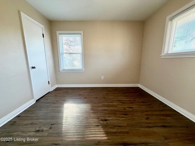 Building Photo - 5100 Miles Ln