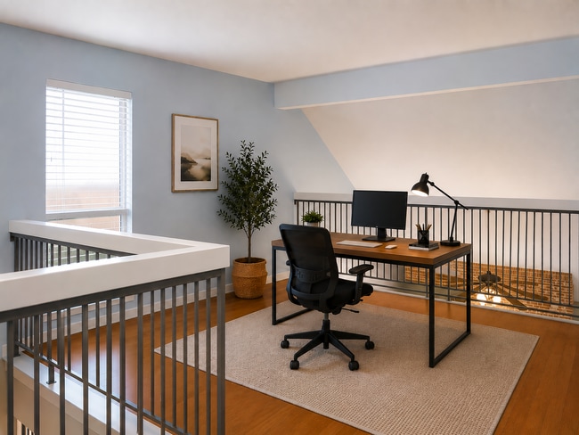 The loft can be turned into an office - 8330 Fathom Cir