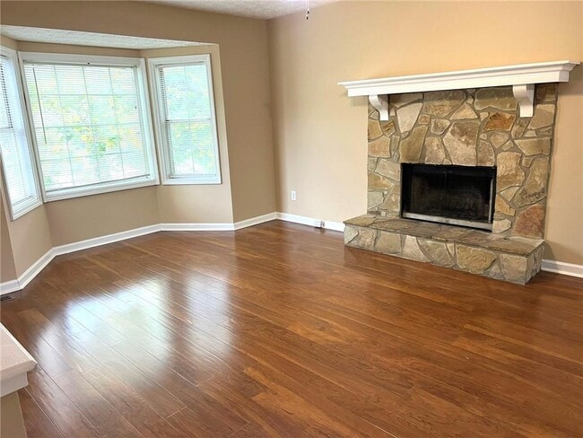 Building Photo - 2868 Rocky Pointe Way