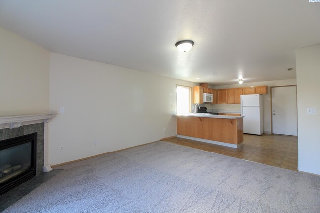 Foto del edificio - 3 Bed/2 Bath Rambler in West Pasco