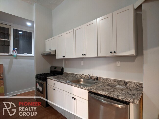 Foto del edificio - 3542 N Halsted St