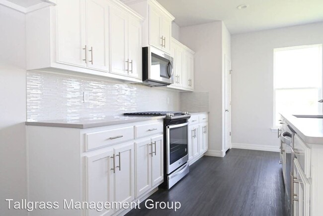 Foto del edificio - 3 br, 2.5 bath House - 7021 E Oak Ridge