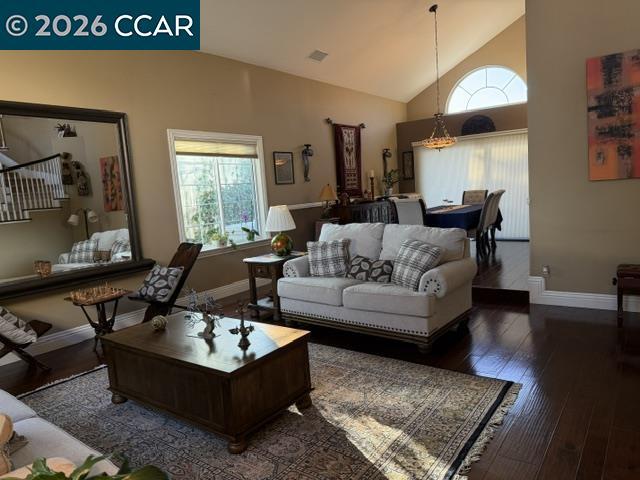 Foto del edificio - 243 Viewpoint Dr