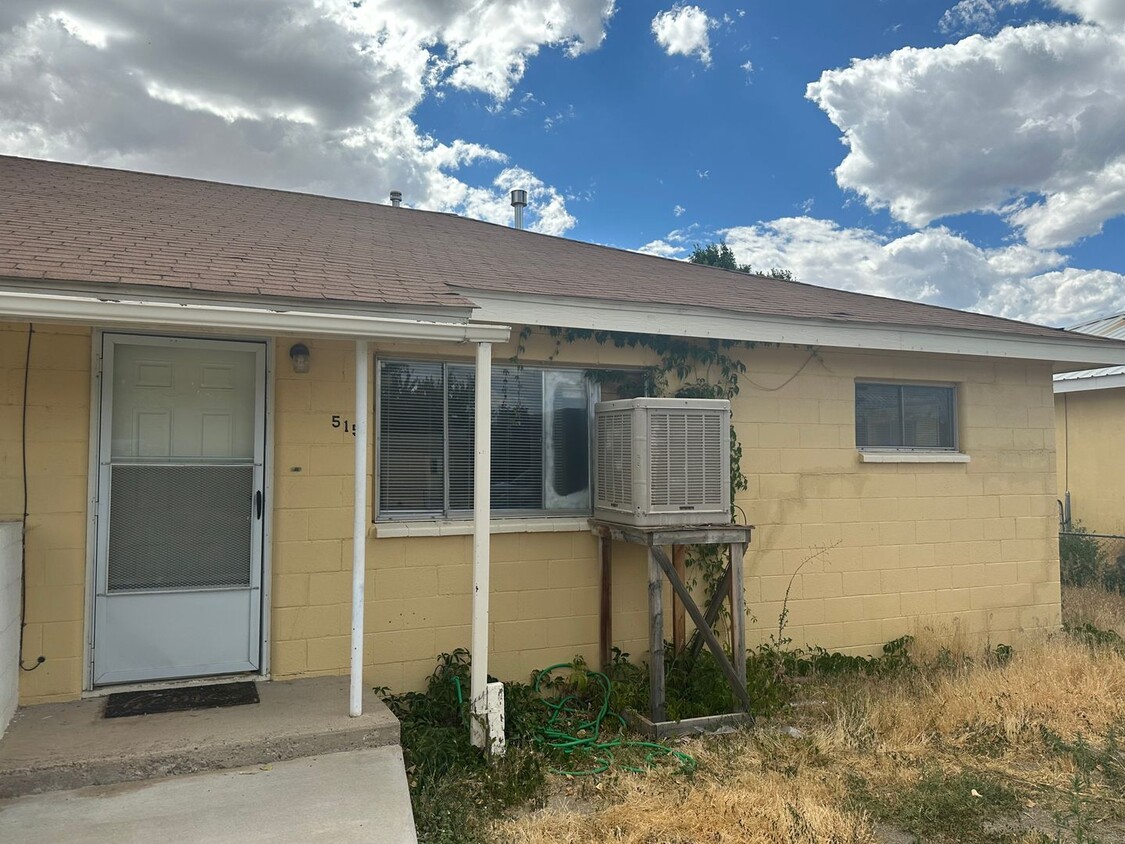 Primary Photo - 2 Bedroom 1 Bathroom Duplex Available for ...