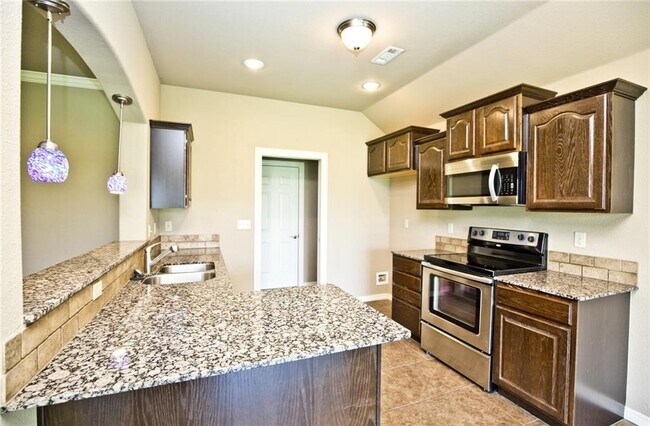 Building Photo - 3057 Azure Ave