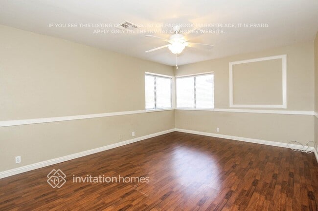 Building Photo - 4917 W Crocus Dr