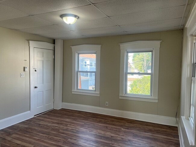 Building Photo - 8 Normandy Rd
