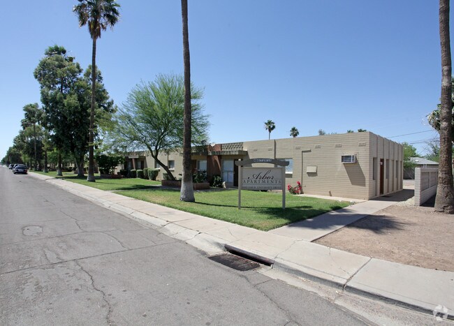 Tides At Tempe Apartments Az Arbor Apartments Tides At Tempe