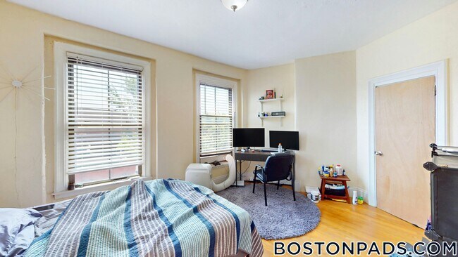 Foto del edificio - 86 Hammond St