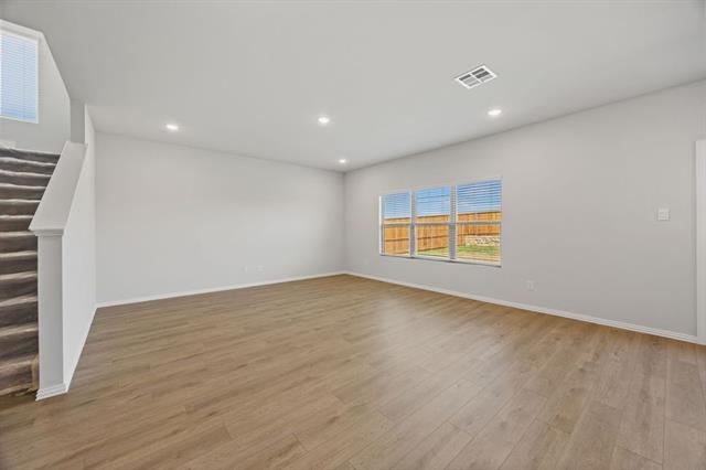 Foto del edificio - 512 Meadow Run Dr