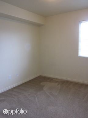 Building Photo - 1646 W Vivante Way