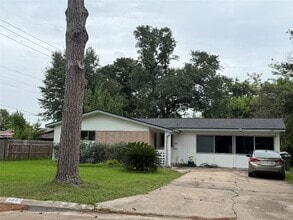 Building Photo - 9507 Vogue Ln