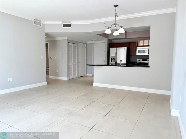 Foto del edificio - 7266 SW 88th St