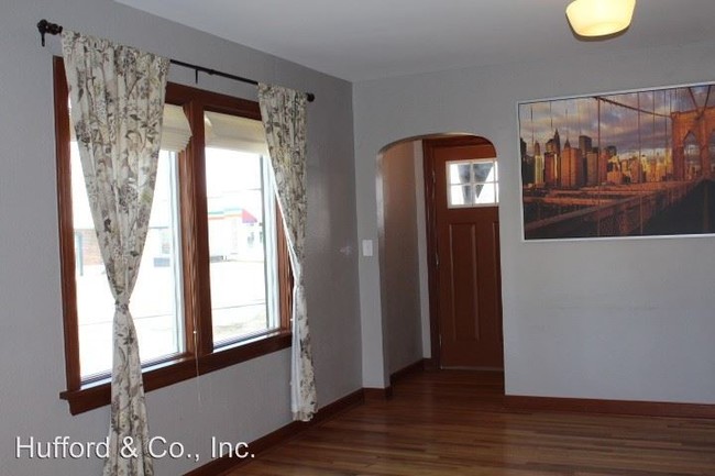 Foto del edificio - 2 br, 2 bath House - 7601 Robinson Way