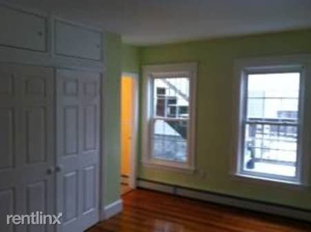 Building Photo - 3 br, 2 bath Apartment - 119 Dexter Ave