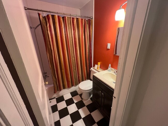 Foto del edificio - 3700 Carnes Ave