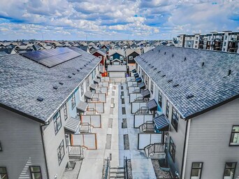 Photo du bâtiment - 20 Masters Dr SE