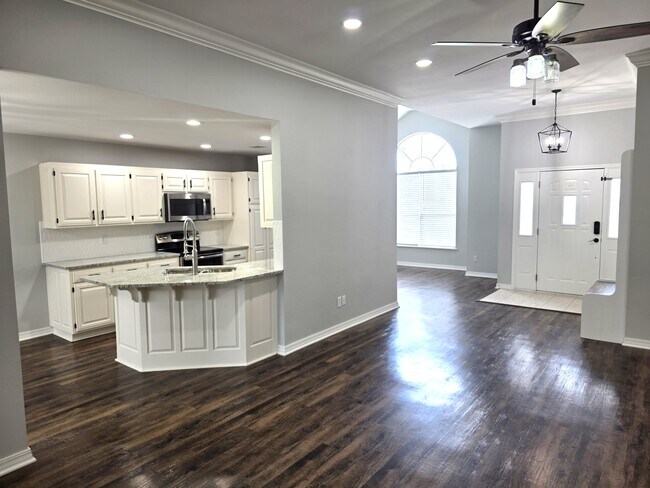 Foto del edificio - 2707 SE 6th St