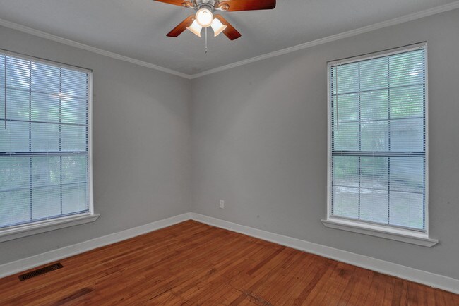 Building Photo - Beautiful Home for Lease!
