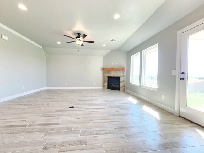 Foto del edificio - 18501 Grove Pkwy