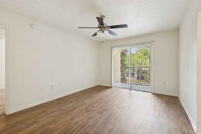 Building Photo - Lymestone Ranch