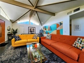Building Photo - 2499 S Palm Canyon Dr