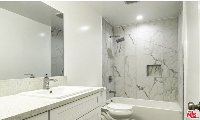 Foto del edificio - 6626 1/2 Camellia Ave