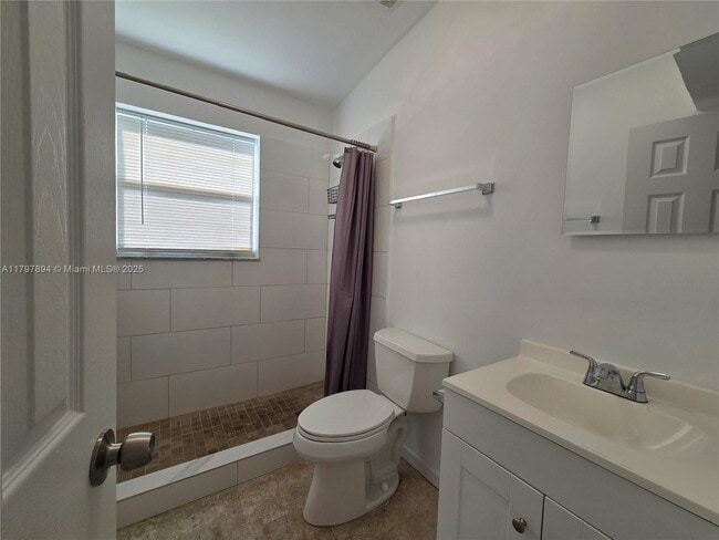 Building Photo - 3464 Frow Ave