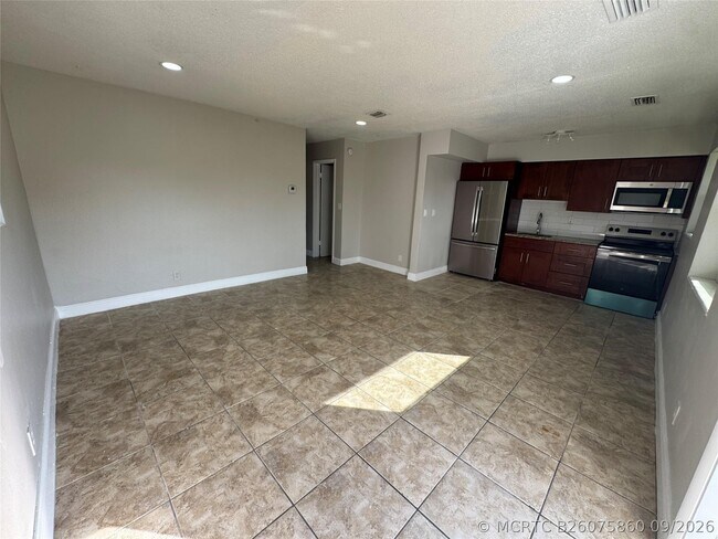 Foto del edificio - 1700 NW 52nd Ave