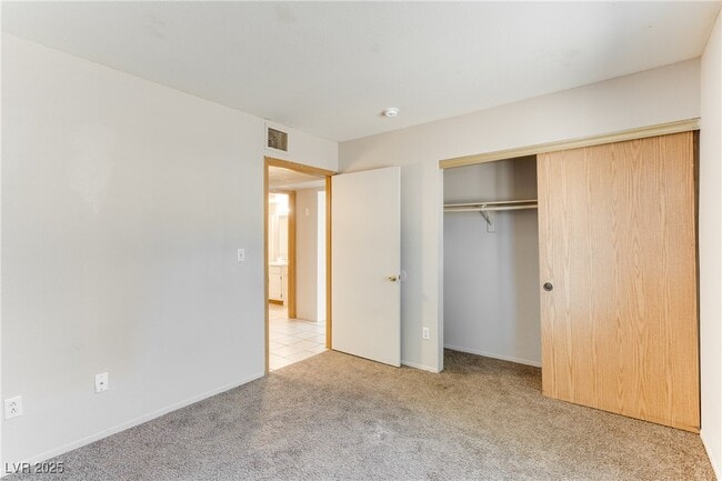 Building Photo - 4672 Krissylouise Way