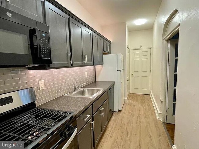 Foto del edificio - 112 N 34th St