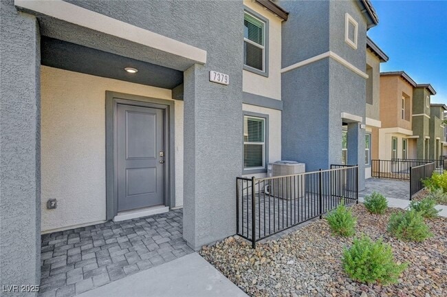 Building Photo - 7379 Raimee Brk St