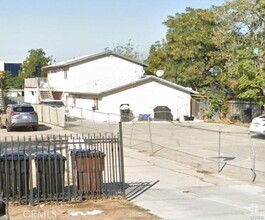 Building Photo - 7722 Lankershim Ave