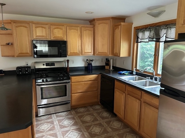 Primary Photo - 10 Garwin Rd