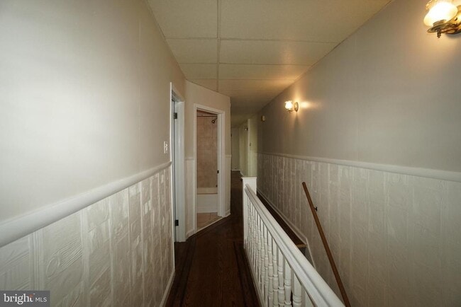 Foto del edificio - 2550 E Somerset St