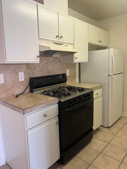 Foto del edificio - 44260 Monroe St