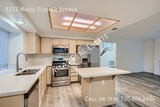 Foto del edificio - HOLIDAY SPECIAL! 2 WEEKS FREE RENT IF MOVE...