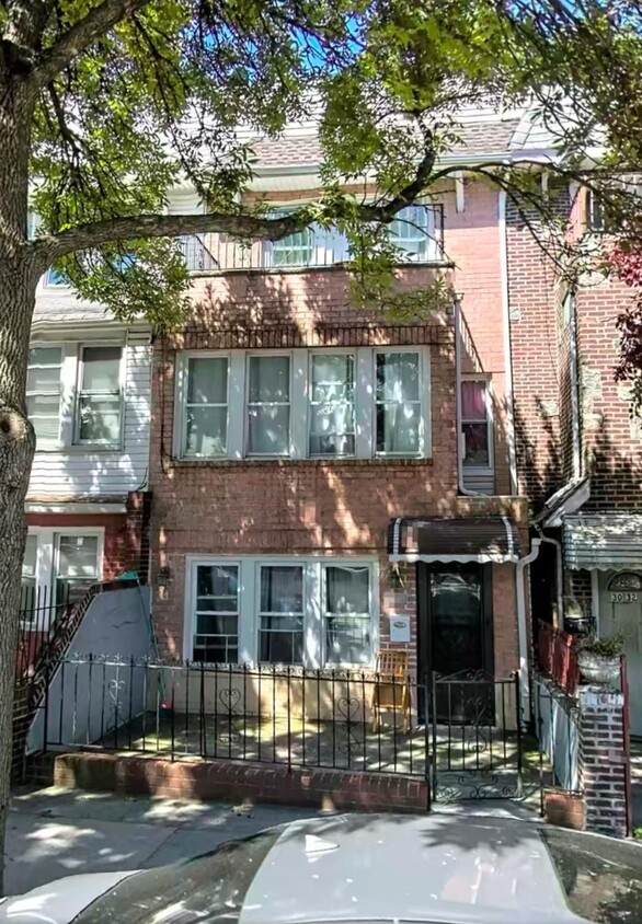 Foto principal - 30-34 93rd St