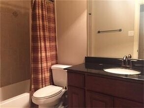 Building Photo - 1824 Wichita St