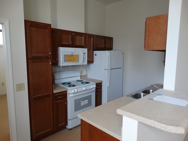 Foto del edificio - Jacob School Apartments 62+ Senior Living