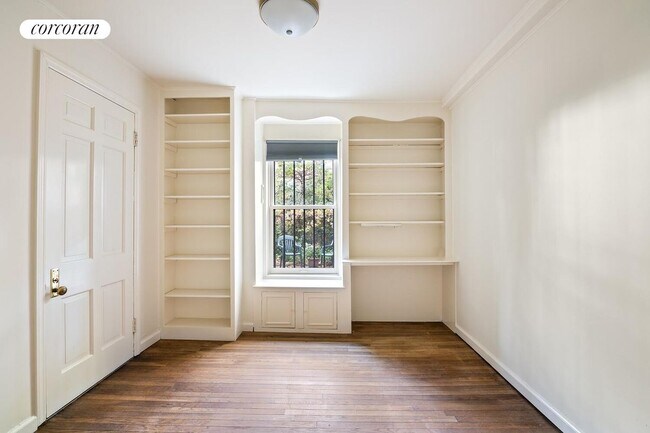Foto del edificio - 543 3rd St
