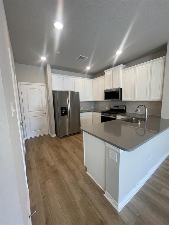 Building Photo - 8024 Scanlan Trl