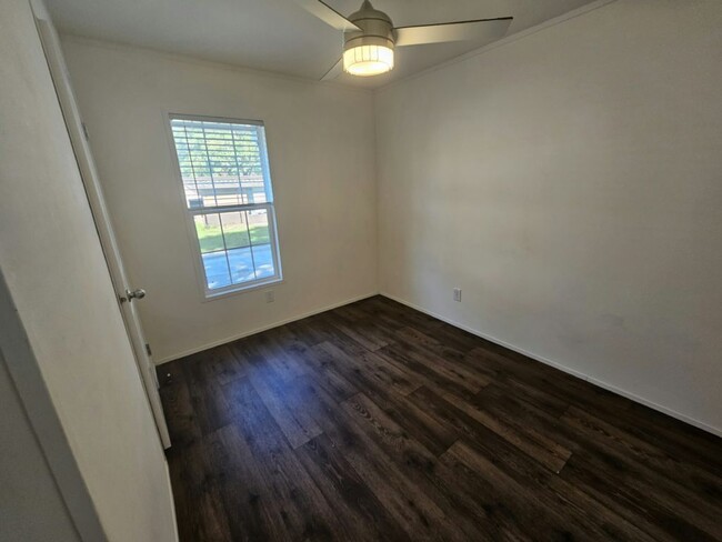 Foto del edificio - 6776 Townsend Rd