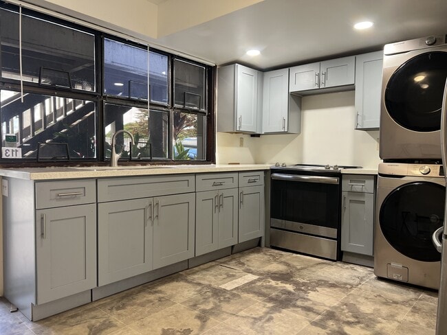 Photo - 98-310-310 Kamehameha Hwy Townhome
