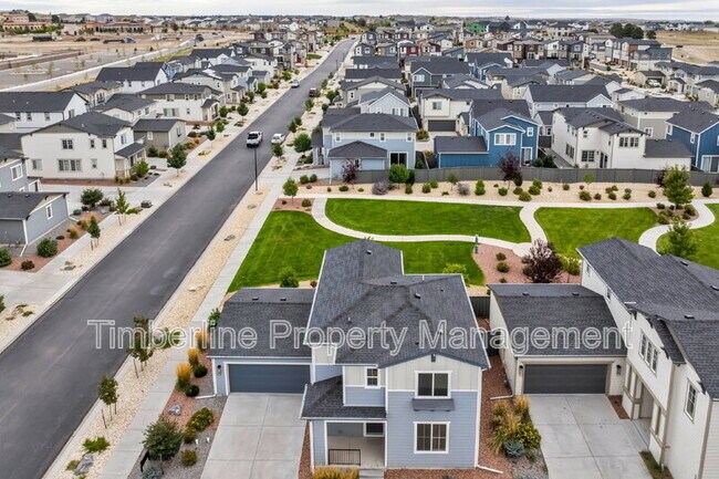 Foto del edificio - 5833 Spring Breeze Dr