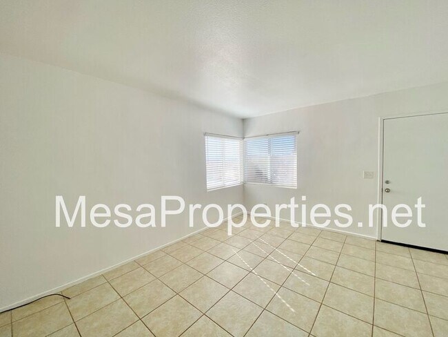 Building Photo - 26650 Josma Dr