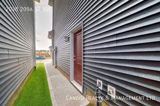 Building Photo - 2038-209a 209 St NW