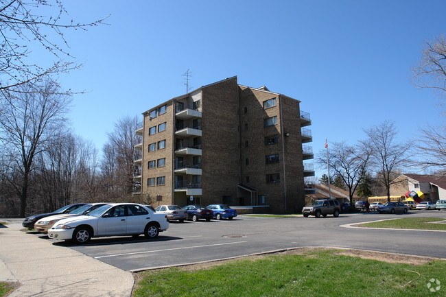 Building Photo - Edgewood Village